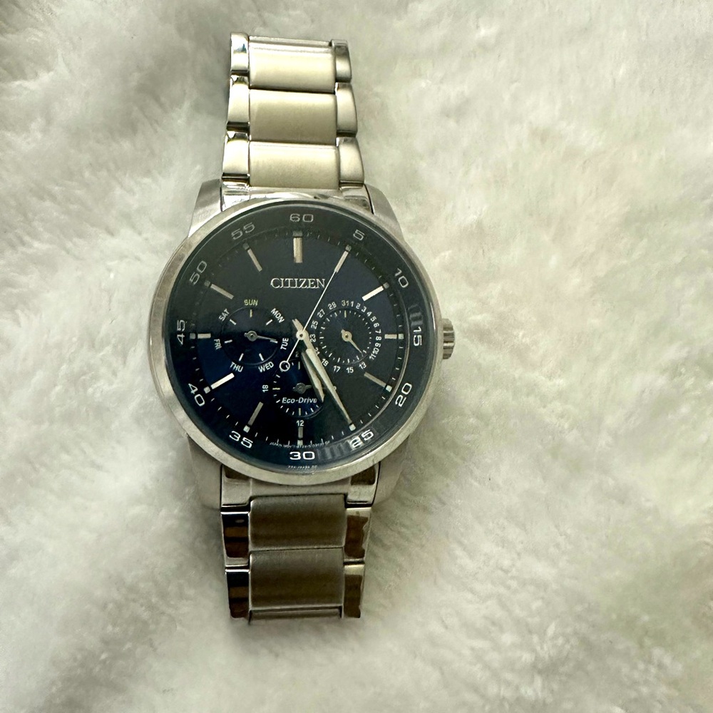 Worn twice like new citizen echo drive navy and silver watch